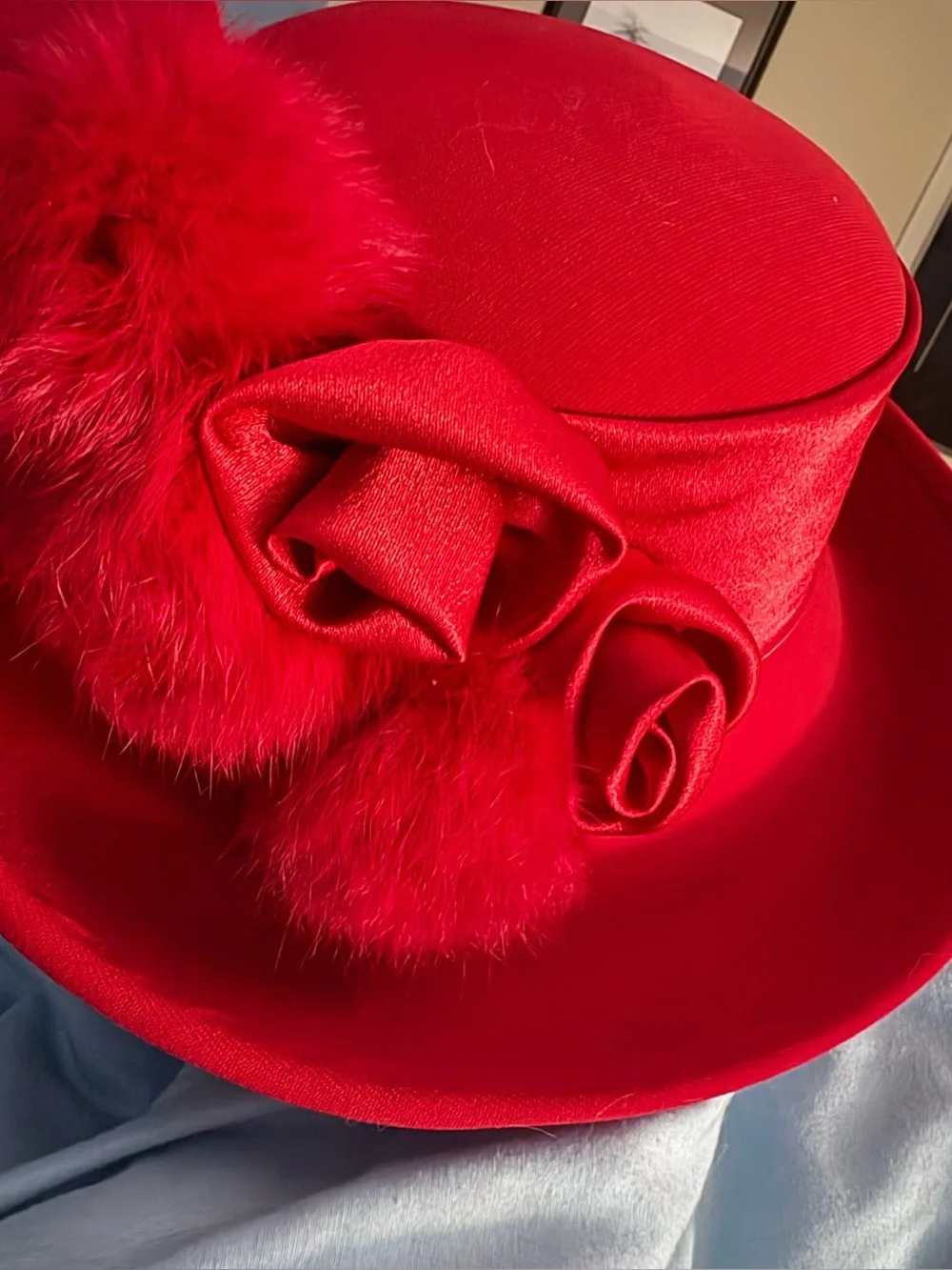 Vintage ML Studio 100% Wool RED Hat Silk Rosettes Mink Pom Poms Fascinator WOW